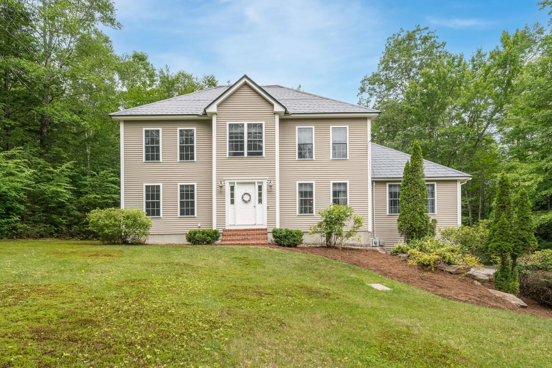 83 Center Road Chichester NH 03258