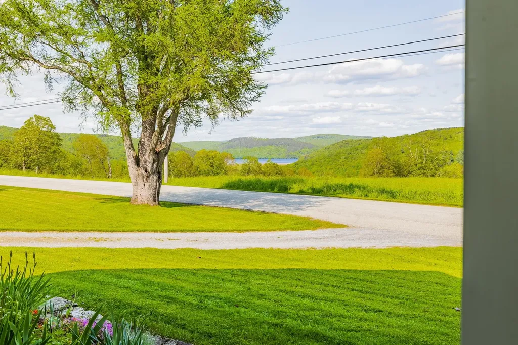 395 King Hill Road Readsboro VT 05350