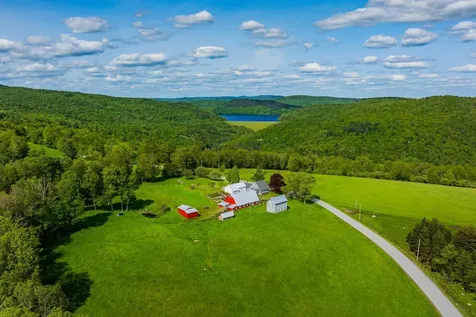 395 King Hill Road Readsboro VT 05350