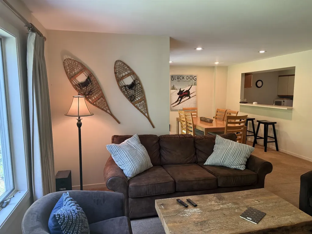 34 Paradise Way Warren VT 05674