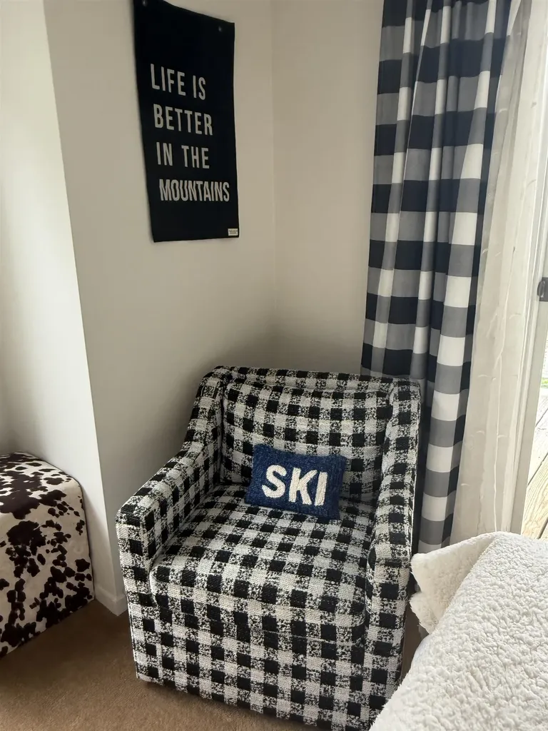 34 Paradise Way Warren VT 05674