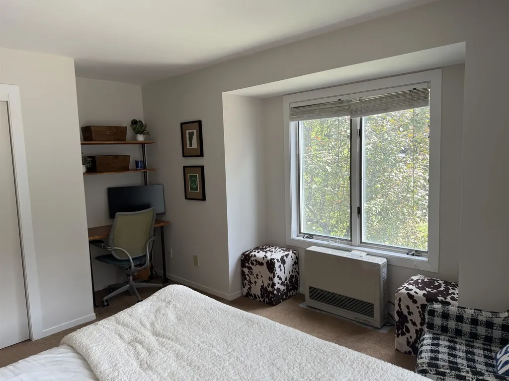 34 Paradise Way Warren VT 05674