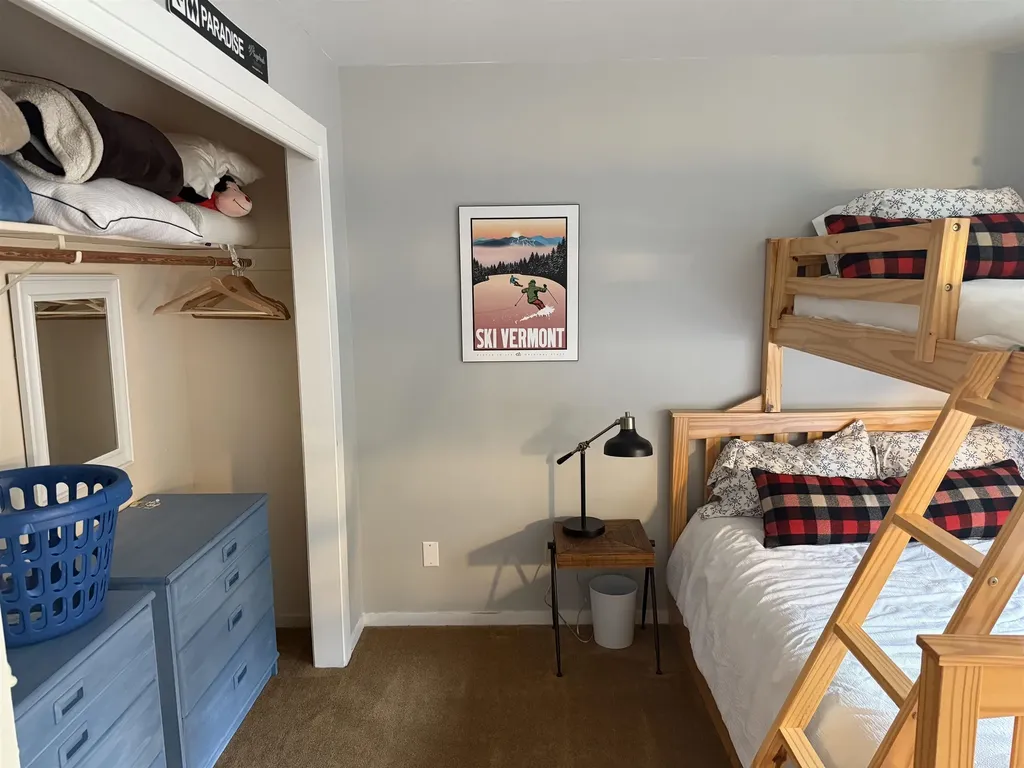 34 Paradise Way Warren VT 05674