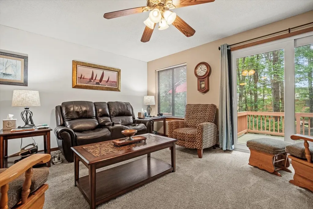 79 Dunvegan Woods Drive Hampton NH 03842