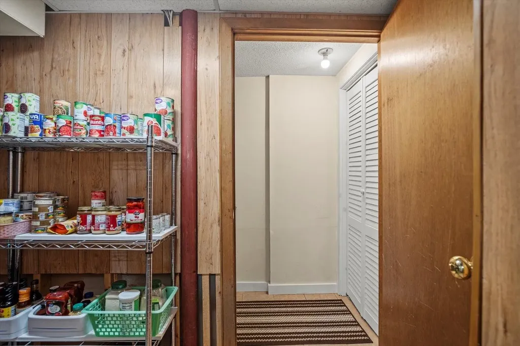 79 Dunvegan Woods Drive Hampton NH 03842