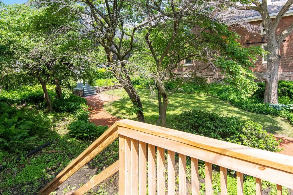 89 College Street Burlington VT 05465