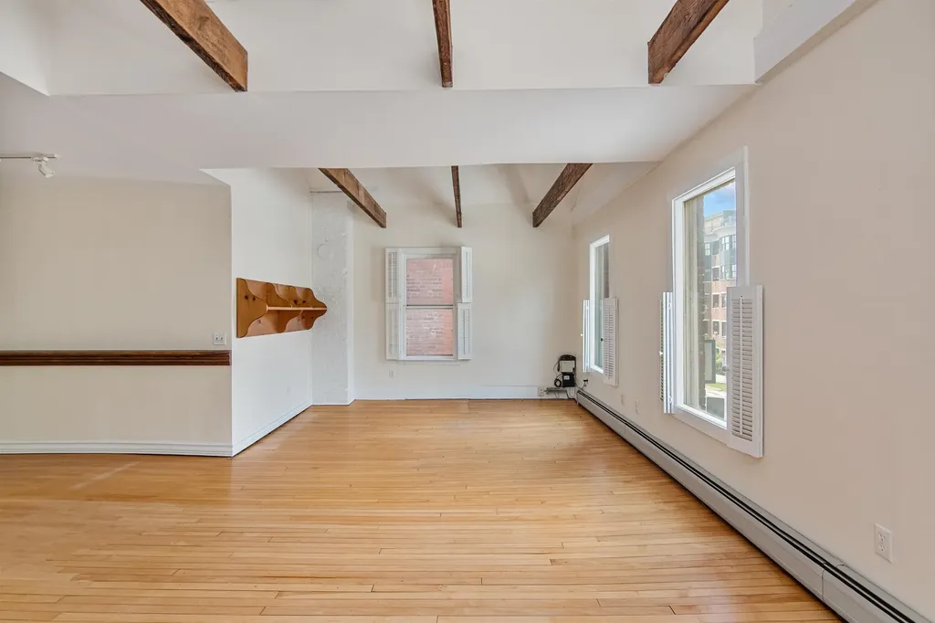 89 College Street Burlington VT 05465