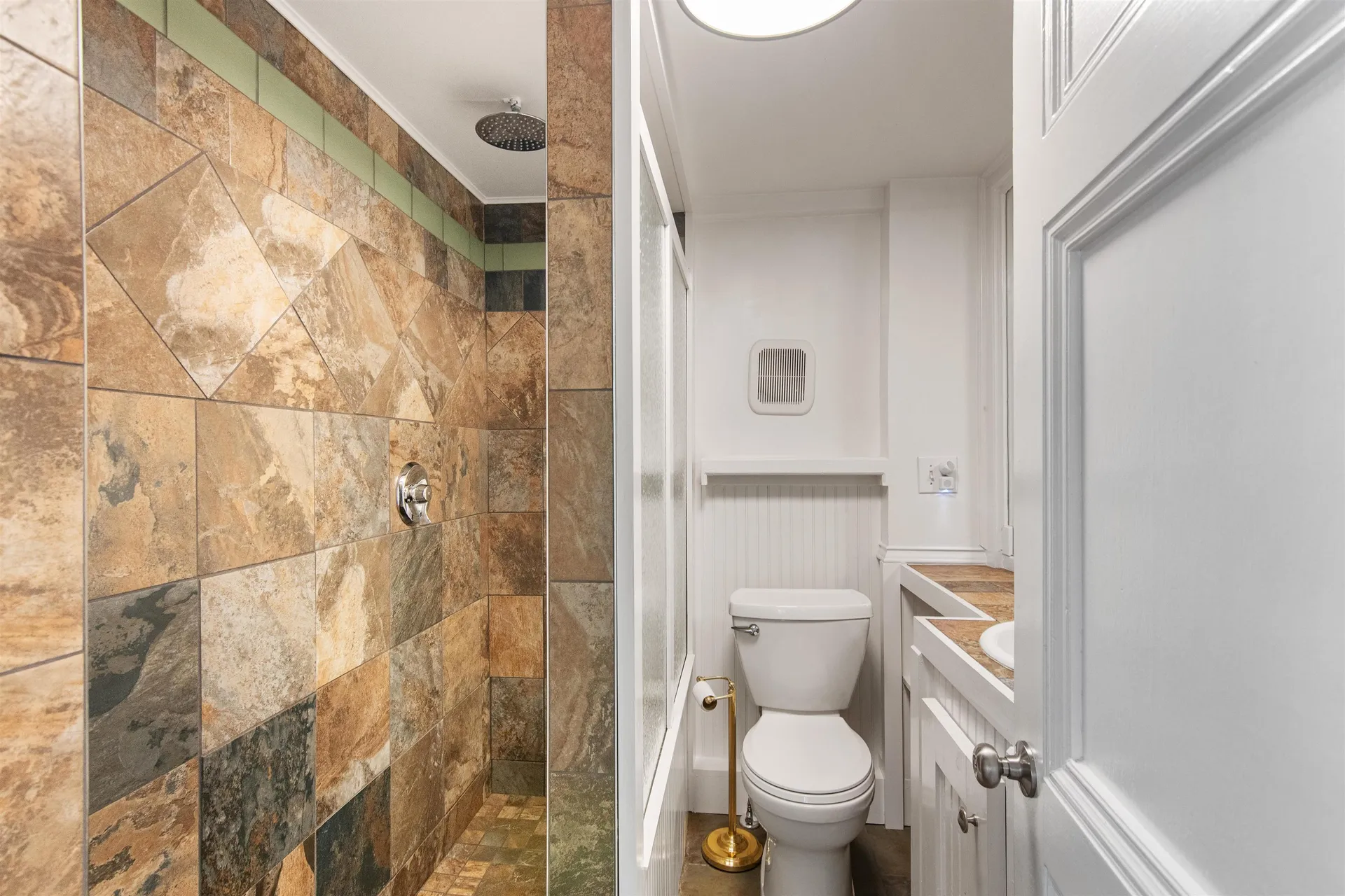 89 College Street Burlington VT 05465