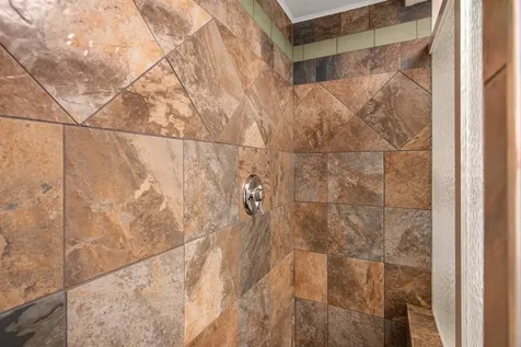 89 College Street Burlington VT 05465