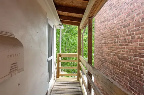 89 College Street Burlington VT 05465