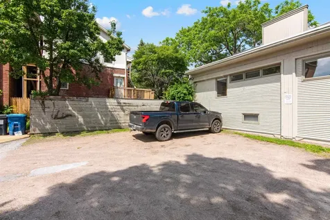 89 College Street Burlington VT 05465