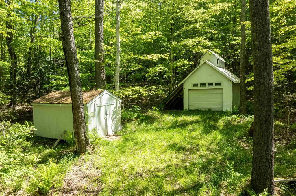 400 East Lake Road Ludlow VT 05149