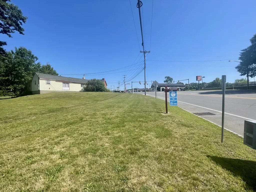 4 Lakeshore Drive Seabrook NH 03874