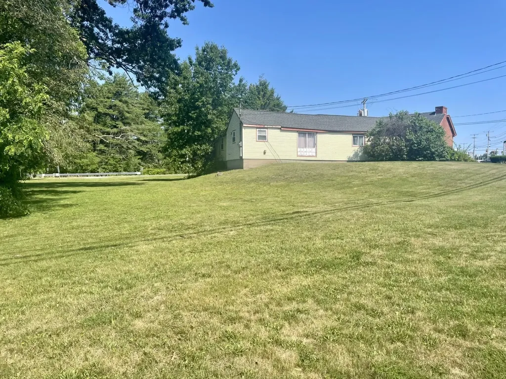 4 Lakeshore Drive Seabrook NH 03874