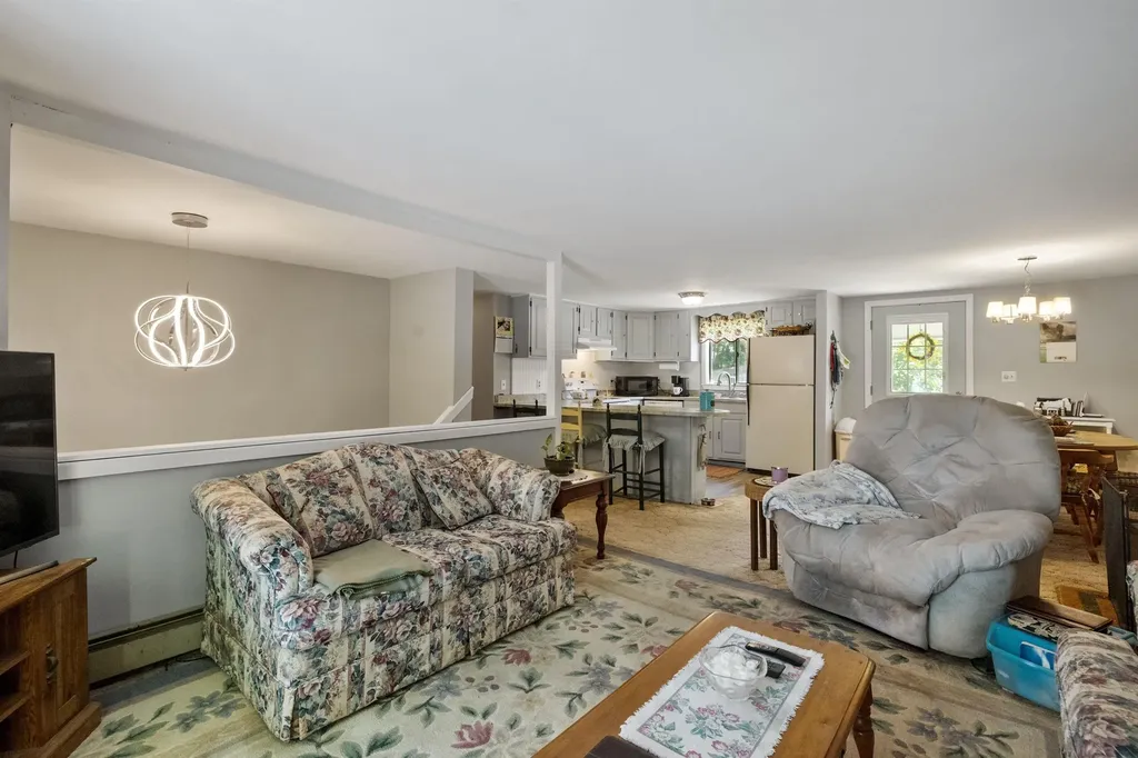 40 Timber Lane Laconia NH 03246