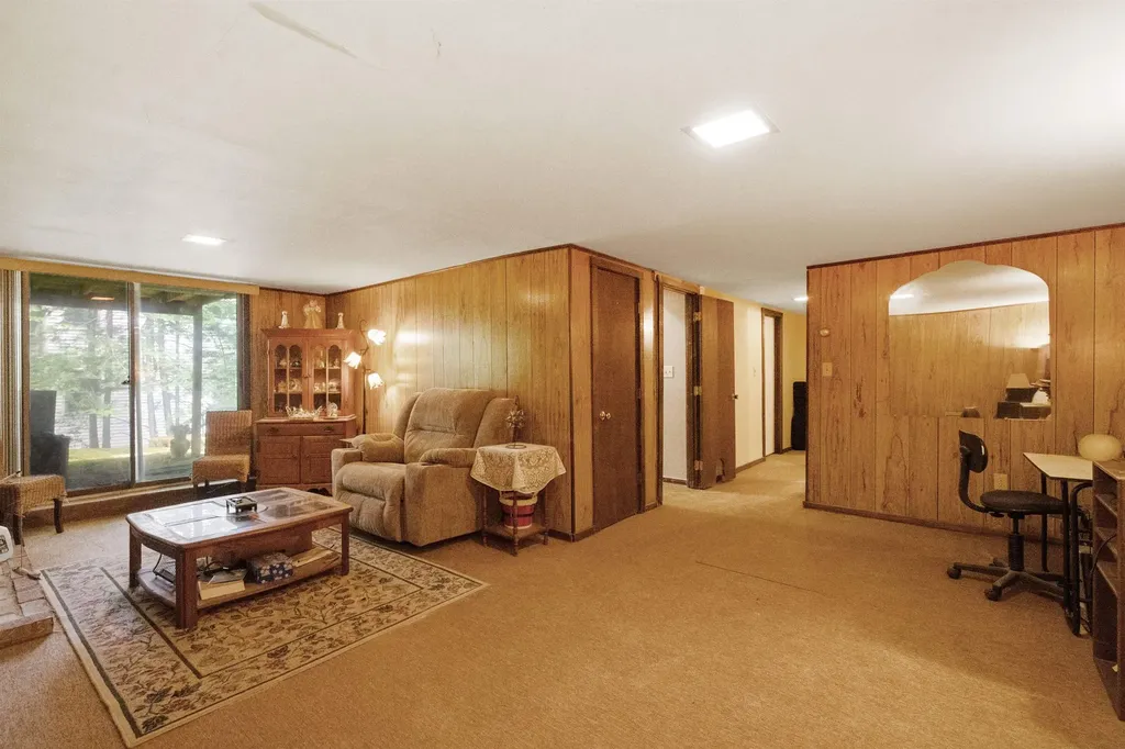 40 Timber Lane Laconia NH 03246