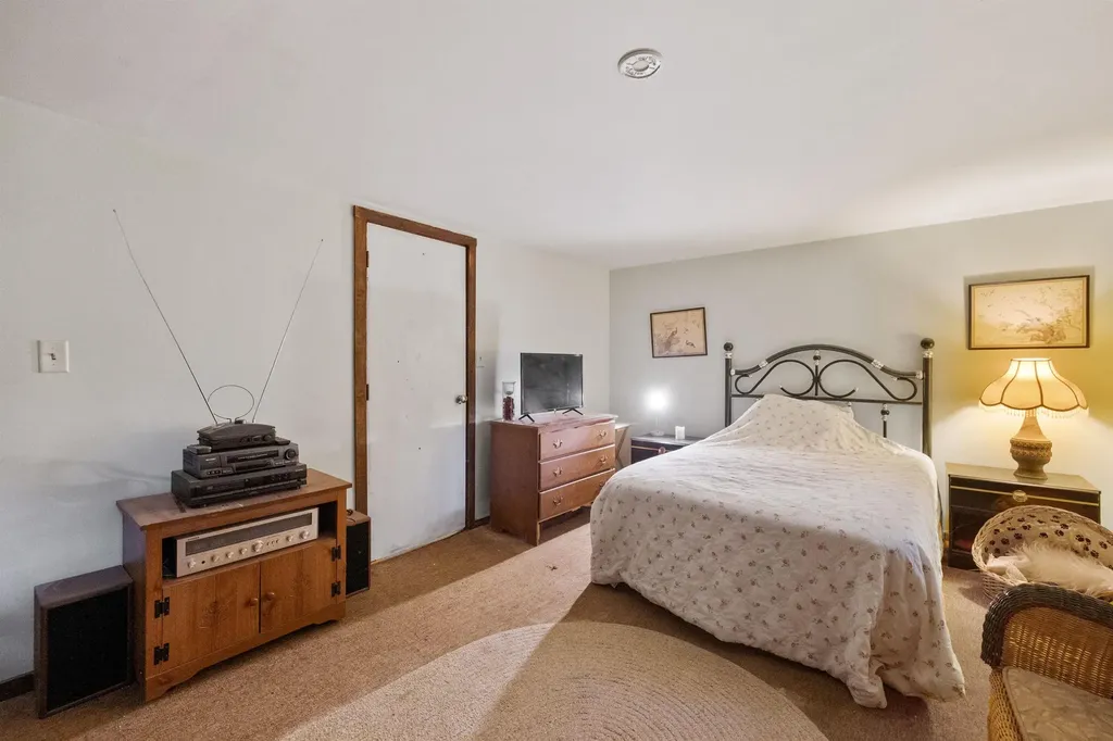 40 Timber Lane Laconia NH 03246