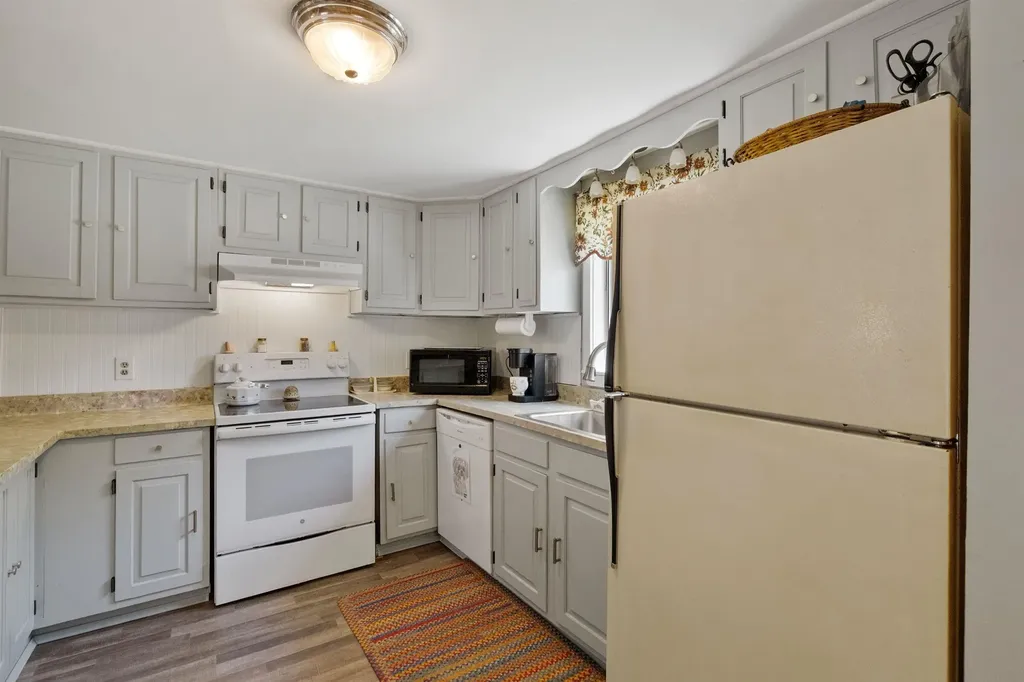 40 Timber Lane Laconia NH 03246