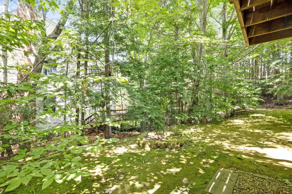 40 Timber Lane Laconia NH 03246