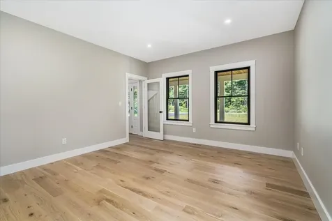 195 Amesbury Road Kensington NH 03833