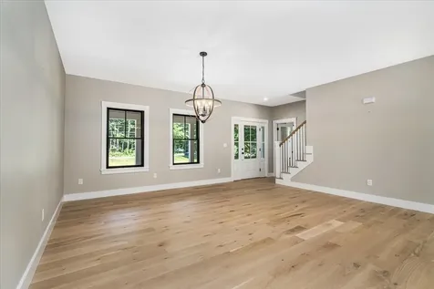 195 Amesbury Road Kensington NH 03833
