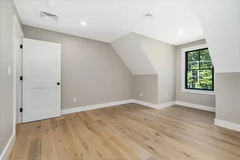 195 Amesbury Road Kensington NH 03833