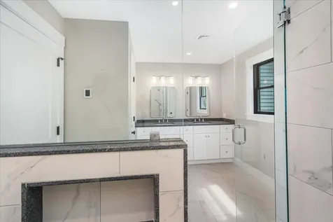 195 Amesbury Road Kensington NH 03833