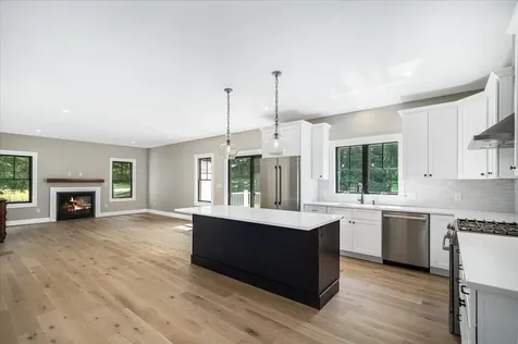 195 Amesbury Road Kensington NH 03833