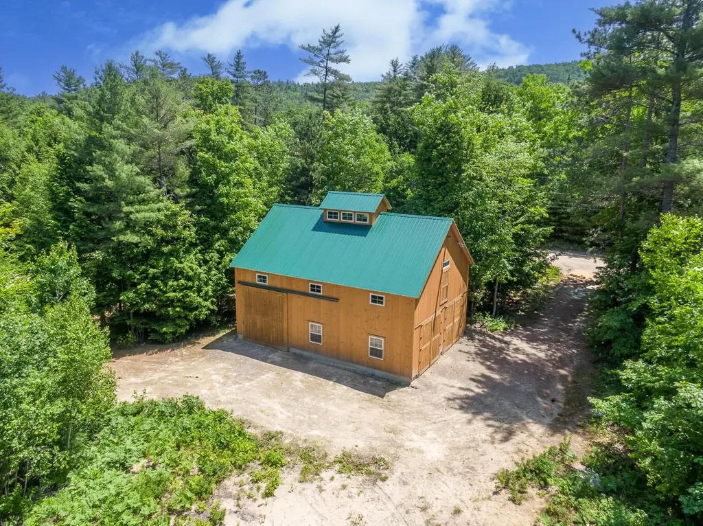 38 Saddleback Circle Campton NH 03223