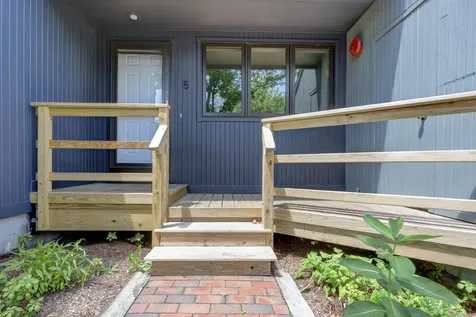 5 College Hill Hanover NH 03755