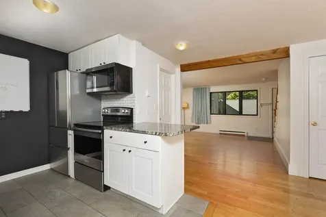 5 College Hill Hanover NH 03755