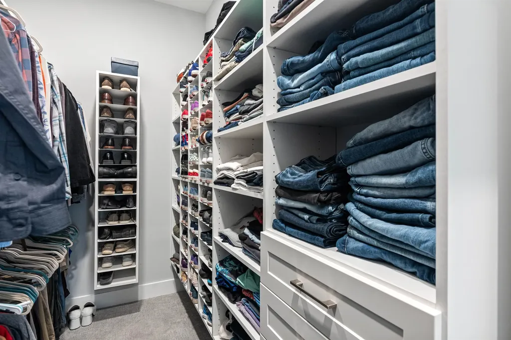 45 Elmore Street Shelburne VT 05482