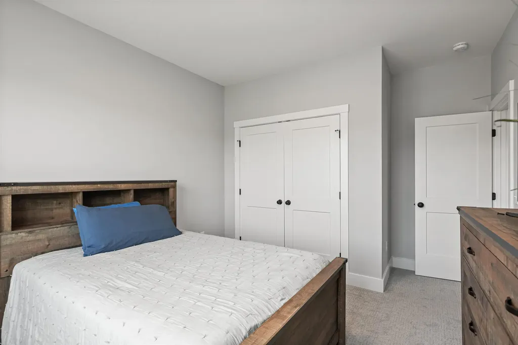 45 Elmore Street Shelburne VT 05482