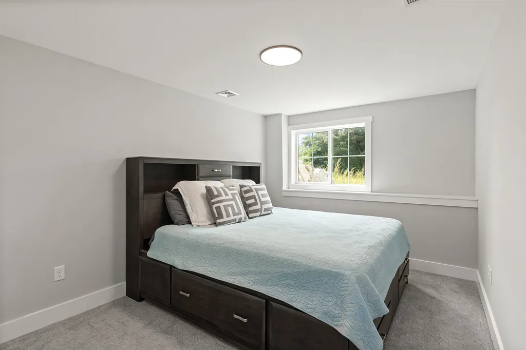 45 Elmore Street Shelburne VT 05482