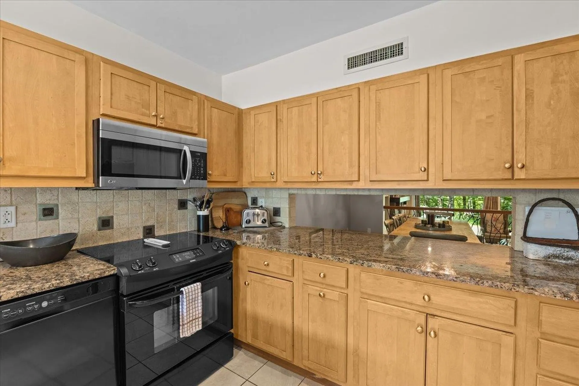 327 Topnotch Drive Stowe VT 05672