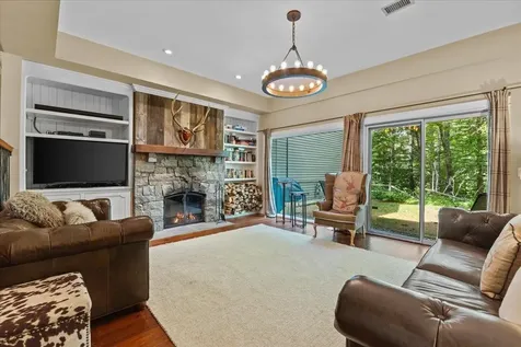 327 Topnotch Drive Stowe VT 05672