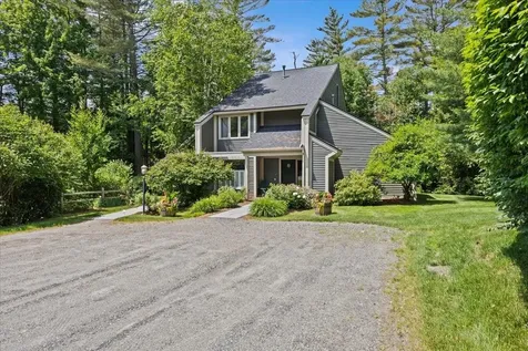 327 Topnotch Drive Stowe VT 05672