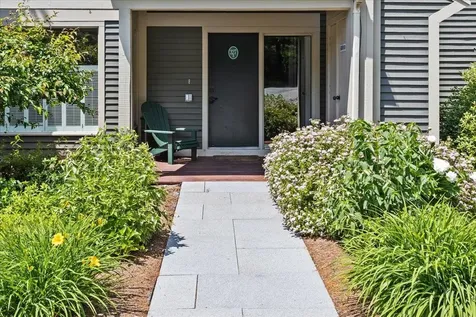 327 Topnotch Drive Stowe VT 05672