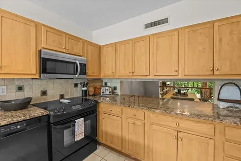 327 Topnotch Drive Stowe VT 05672