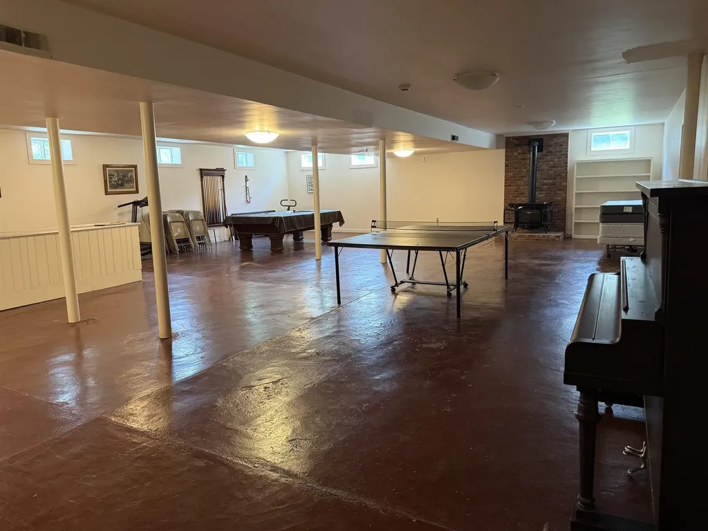 155 Upper Plain Bradford VT 05033