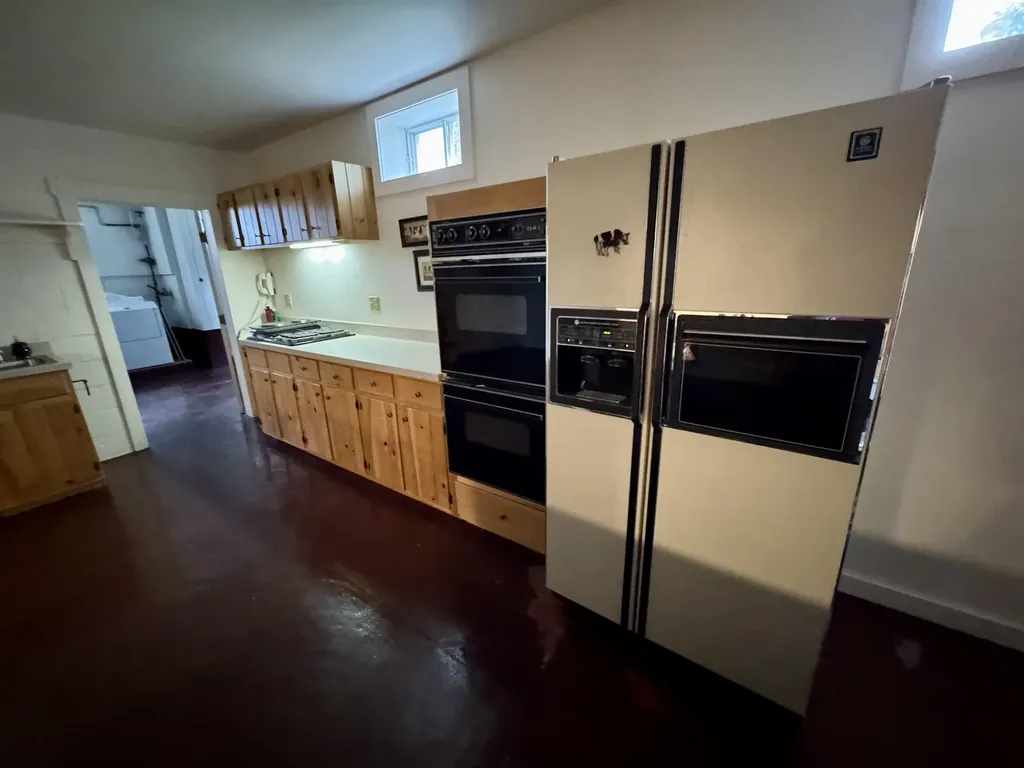 155 Upper Plain Bradford VT 05033