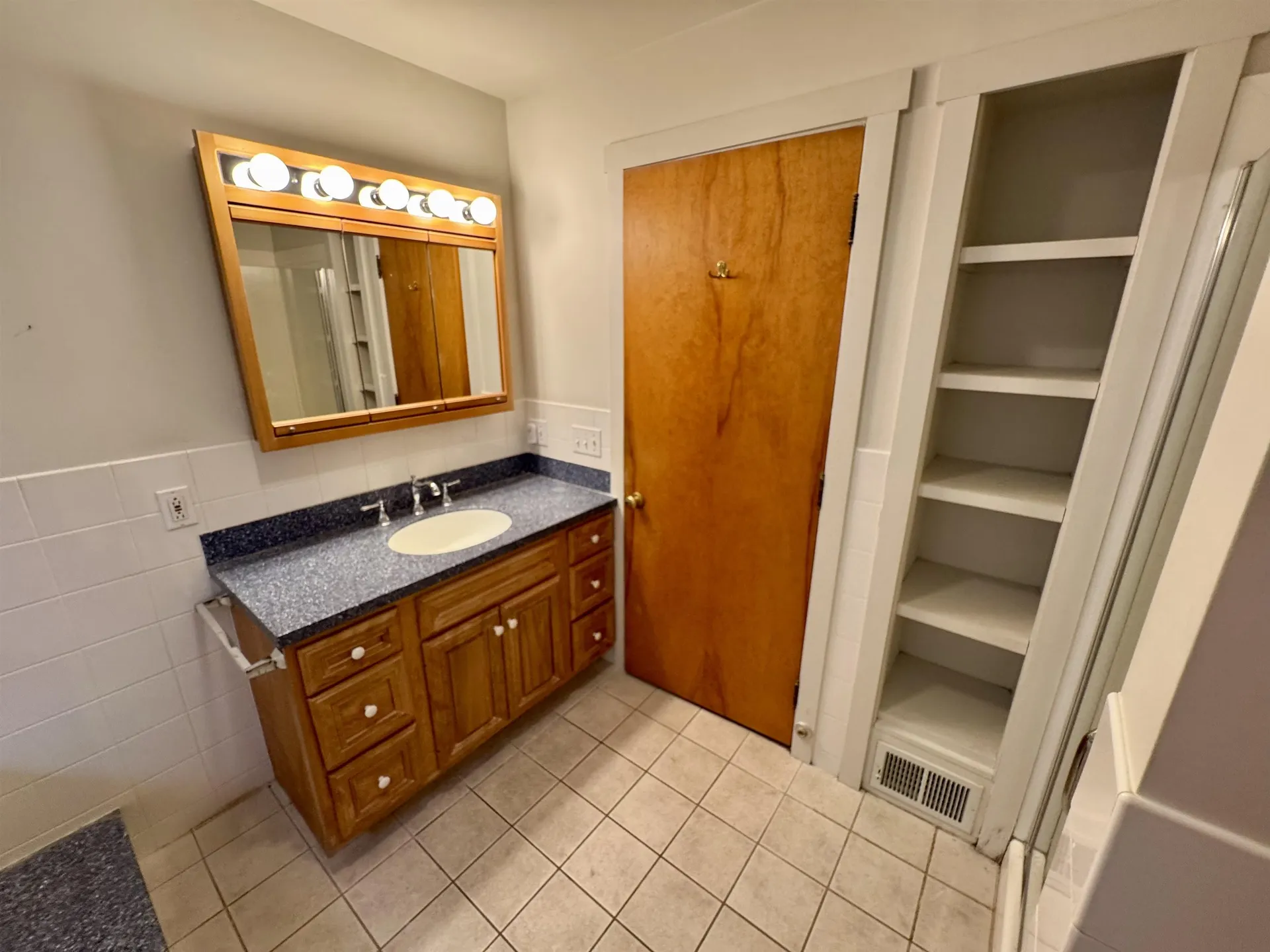 155 Upper Plain Bradford VT 05033