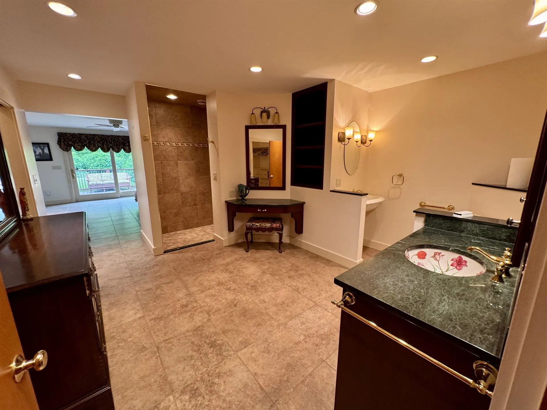 155 Upper Plain Bradford VT 05033