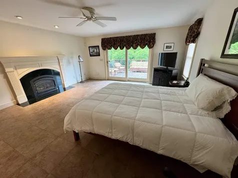 155 Upper Plain Bradford VT 05033