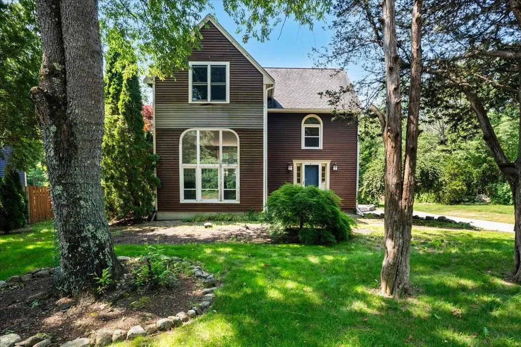 60 Alderwood Drive Stratham NH 03885