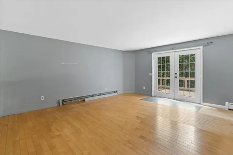 60 Alderwood Drive Stratham NH 03885