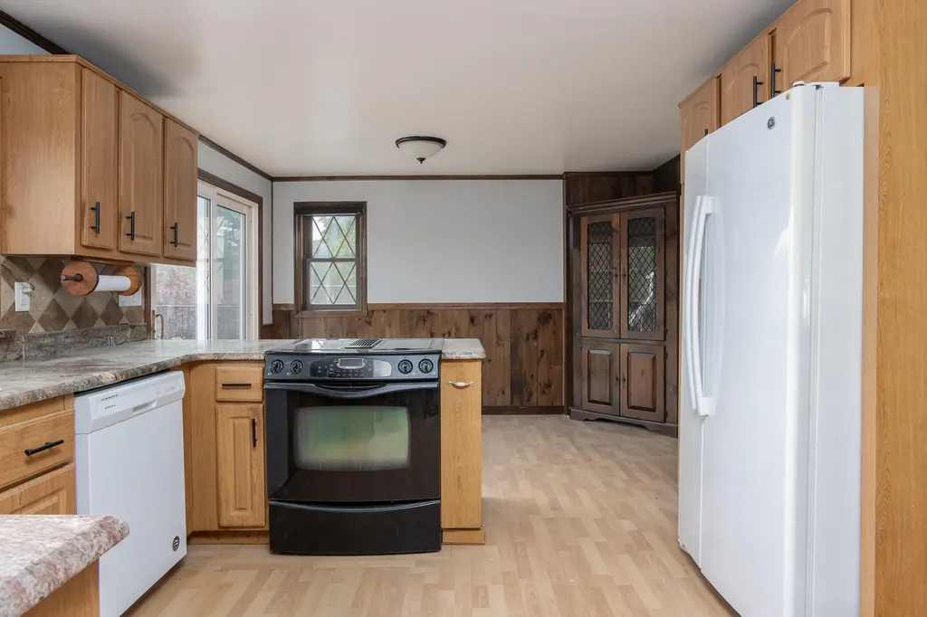 30 Stickney Road Atkinson NH 03811