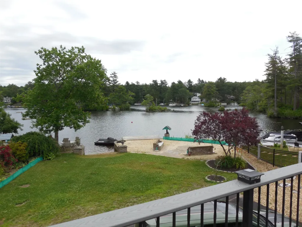 30 Stickney Road Atkinson NH 03811