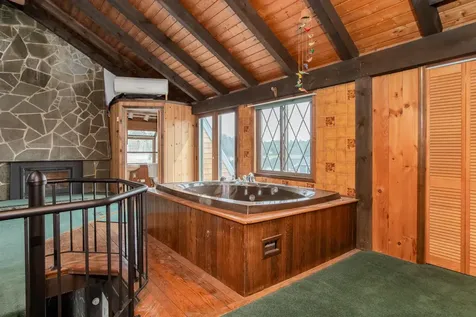 30 Stickney Road Atkinson NH 03811