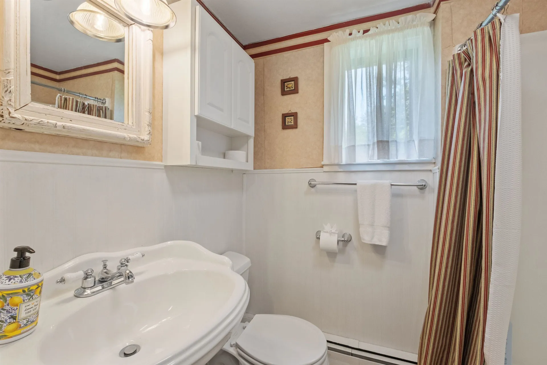 27 Nh Route 25 Plymouth NH 03264